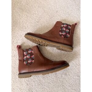 Boden Floral Cottagecore Brown Ankle Boots